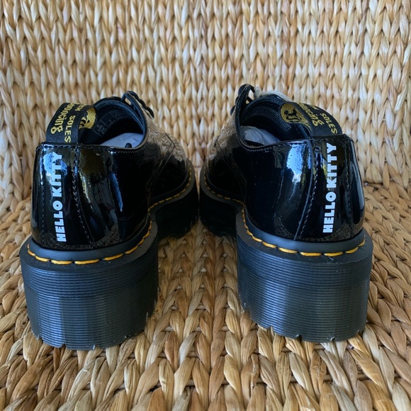 Hello Kitty x Dr Martens 1461 Quad Loafer - Picture 3 of 8